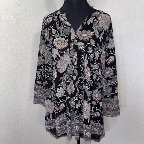 Lucky Brand Tops - Lucky Brand Blouse Women's 1X Dark Floral V-Neck Boho Cottagecore Artsy